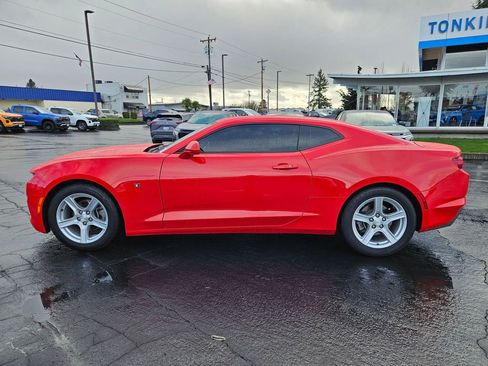 Used 2023 Chevrolet Camaro LT image 3