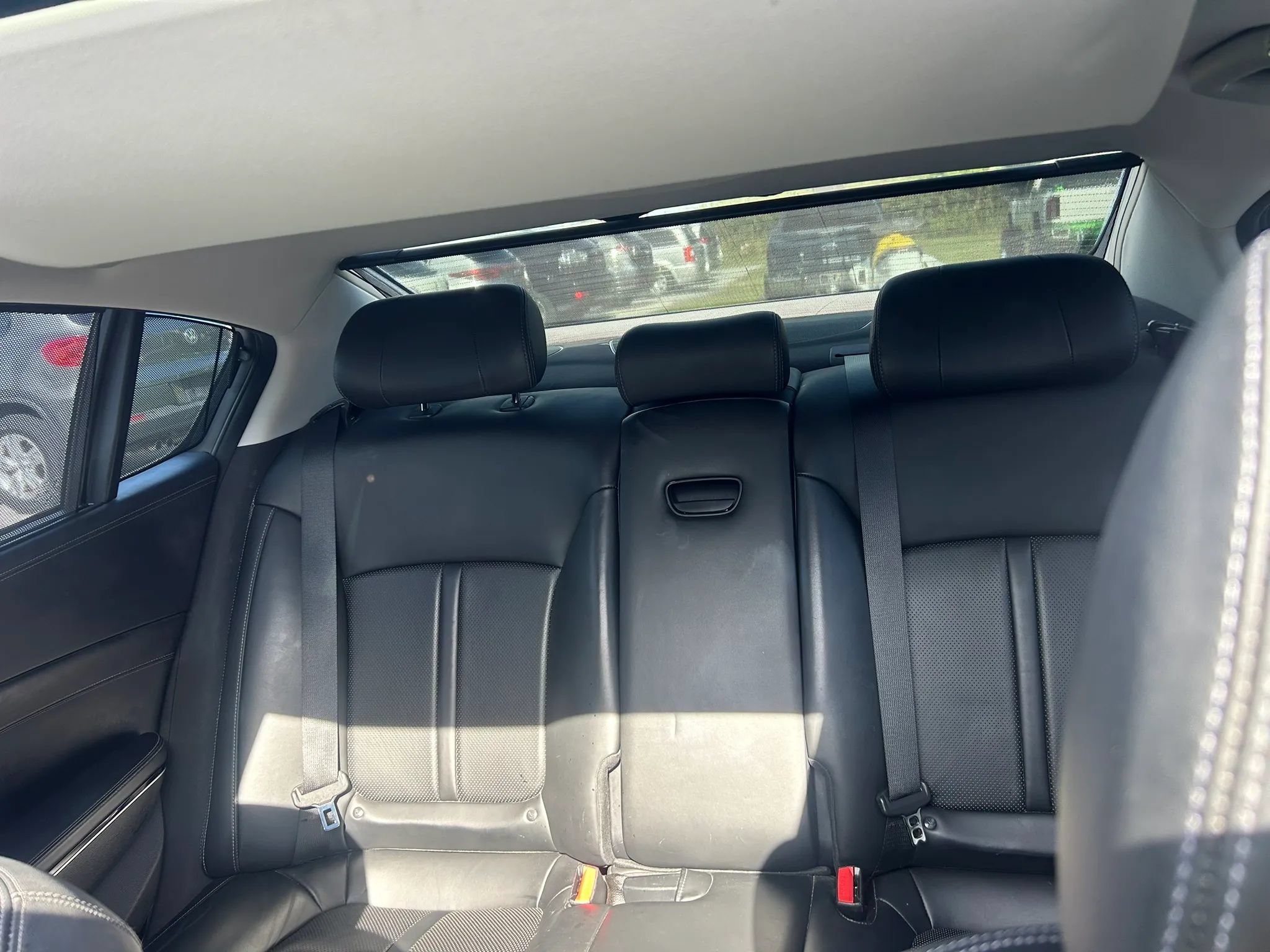 Used 2016 Kia K900 Luxury RWD image 7