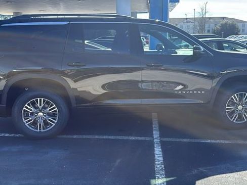 New 2026 Chevrolet Traverse LT w/ Driver Confidence Package image 8