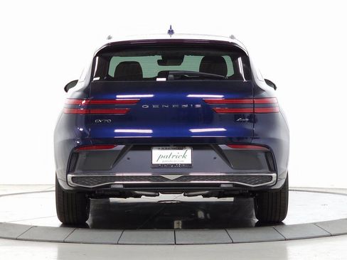 New 2026 Genesis GV70 2.5T Select AWD/4WD image 7