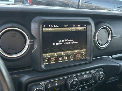 Certified 2022 Jeep Wrangler Unlimited Sahara w/ Cold Weather Group image 34