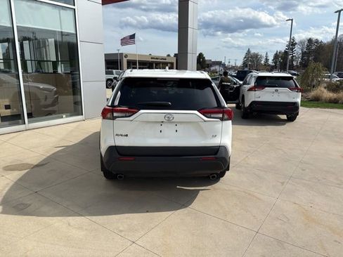 Used 2023 Toyota RAV4 LE image 6