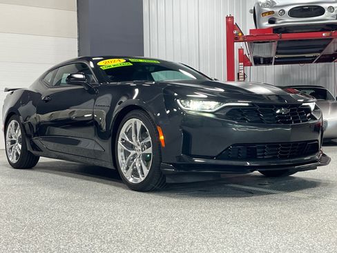 Certified 2024 Chevrolet Camaro LT image 6