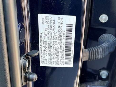Used 2023 Honda Passport EX-L image 32