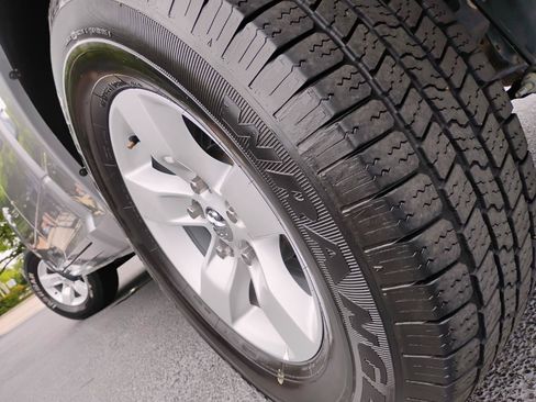 Used 2022 RAM 1500 Classic SLT w/ Trailer & Traction Group RWD image 6