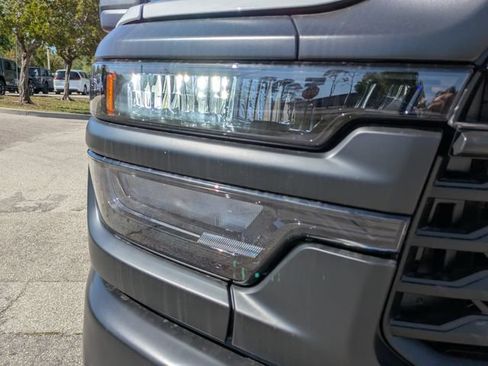 New 2026 RAM 3500 Tradesman AWD/4WD image 8