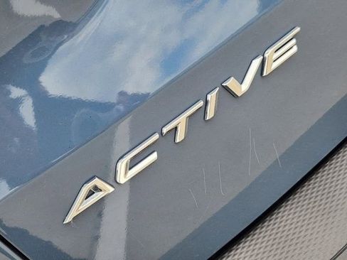 Used 2024 Ford Escape Active image 11
