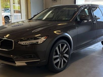 Used 2022 Volvo V90 B6 Cross Country