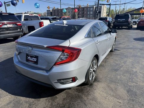 Used 2016 Honda Civic EX-T image 18