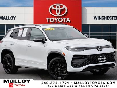 Used 2025 Volkswagen Tiguan SE R-Line