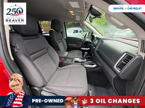 Used 2024 Nissan Frontier SV w/ SV Convenience Package RWD image 23