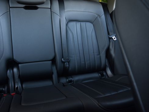 Used 2021 Audi Q5 Premium Plus image 17