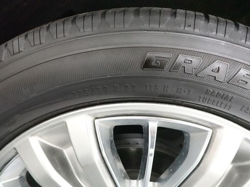 Used 2024 Ford F150 Platinum w/ Equipment Group 703A Plus AWD/4WD image 40