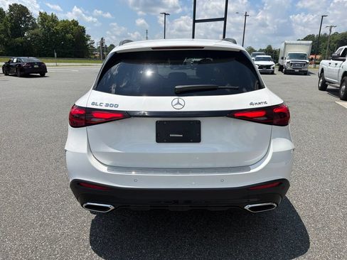 Used 2025 Mercedes-Benz GLC 300 4MATIC image 7