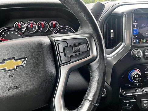 Used 2020 Chevrolet Silverado 1500 LT w/ All-Star Edition AWD/4WD image 15