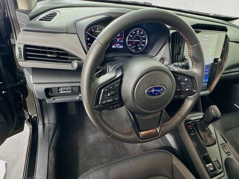 Used 2024 Subaru Crosstrek 2.5i Limited AWD/4WD image 11
