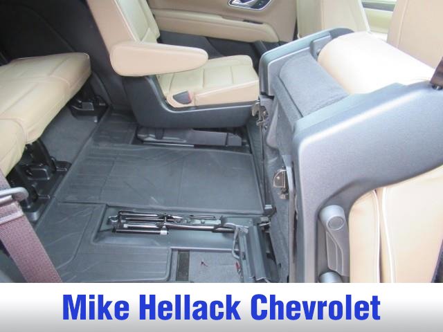 Used 2024 Chevrolet Tahoe Premier AWD/4WD image 14