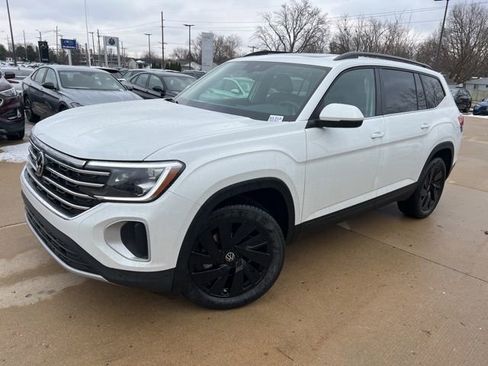 New 2026 Volkswagen Atlas SE AWD/4WD image 3