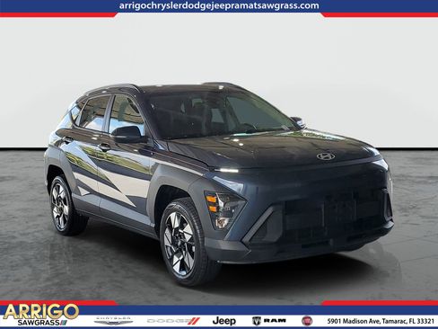 Used 2024 Hyundai Kona SEL AWD/4WD image 1