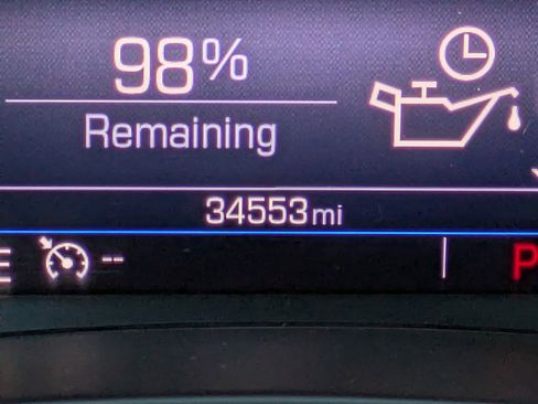 Used 2021 GMC Terrain SLE image 21