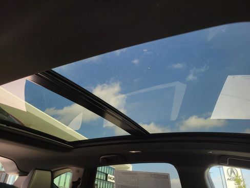 New 2026 Acura RDX SH-AWD image 9