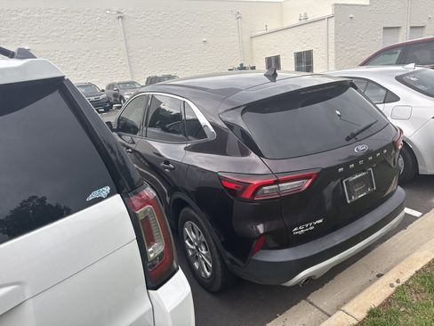 Used 2023 Ford Escape Active FWD image 10