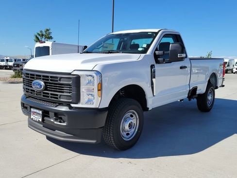 New 2026 Ford F250 XL image 4