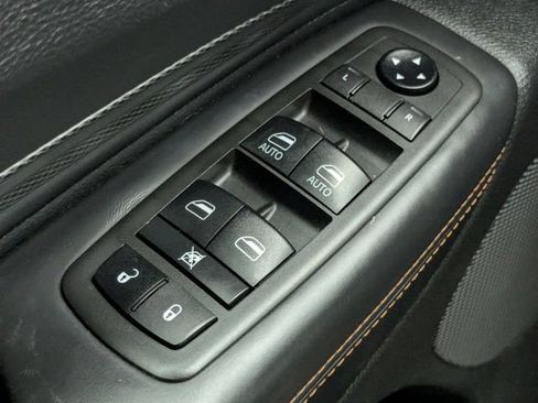 Used 2021 Dodge Durango R/T w/ Technology Group RWD image 35
