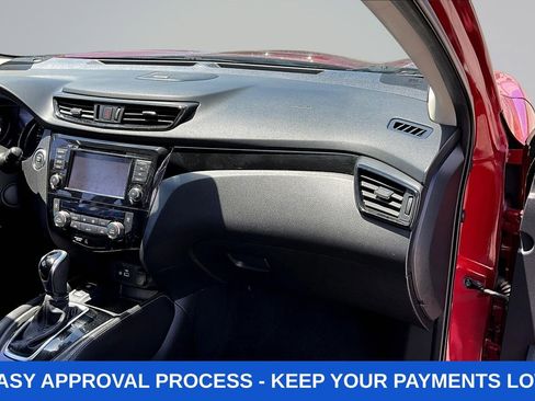 Used 2019 Nissan Rogue Sport SL FWD image 34