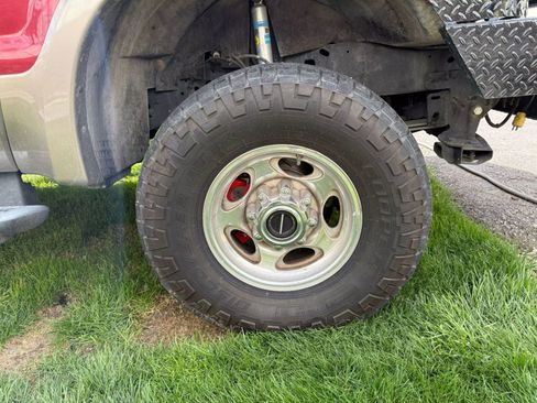 Used 2004 Ford Excursion Eddie Bauer image 23