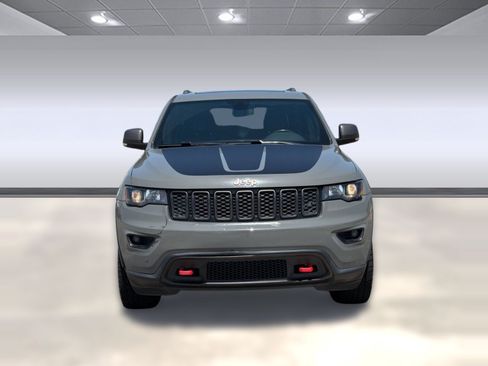 Used 2020 Jeep Grand Cherokee Trailhawk AWD/4WD image 6