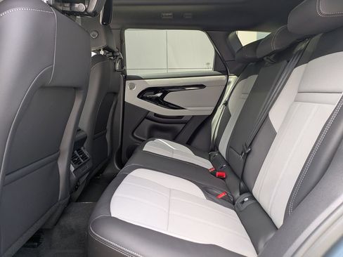 New 2026 Land Rover Range Rover Evoque Hoxton AWD/4WD image 16