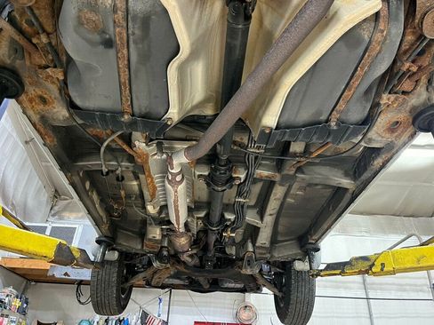 Used 2002 Toyota Highlander GREAT VALUE AWD image 58