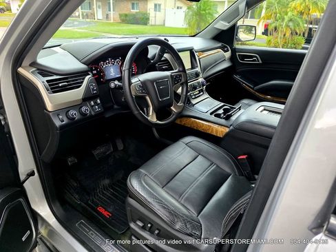 Used 2015 GMC Yukon Denali w/ Open Road Package image 26