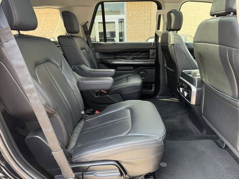 Used 2018 Ford Expedition Platinum AWD/4WD image 22