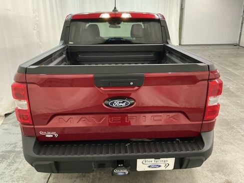 Used 2025 Ford Maverick XLT w/ XLT Luxury Package image 4