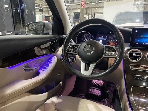 Certified 2021 Mercedes-Benz GLC 300 image 3