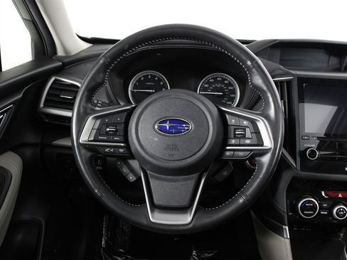 Used 2020 Subaru Forester Limited image 12