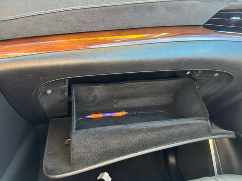 Used 2019 Cadillac Escalade Luxury image 29