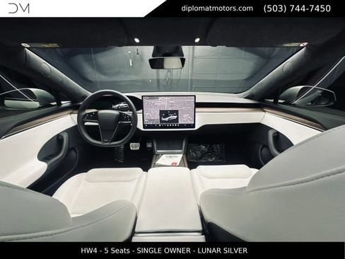 Used 2025 Tesla Model S AWD/4WD image 36