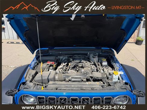 Used 2024 Jeep Wrangler Unlimited Rubicon AWD/4WD image 10