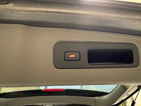Used 2012 Honda Odyssey EX-L image 48