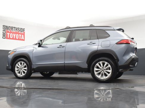 Used 2023 Toyota Corolla Cross LE w/ Moonroof Package AWD/4WD image 27
