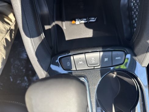 New 2026 Chevrolet TrailBlazer ACTIV AWD/4WD image 25