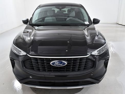 Used 2023 Ford Escape Active image 3