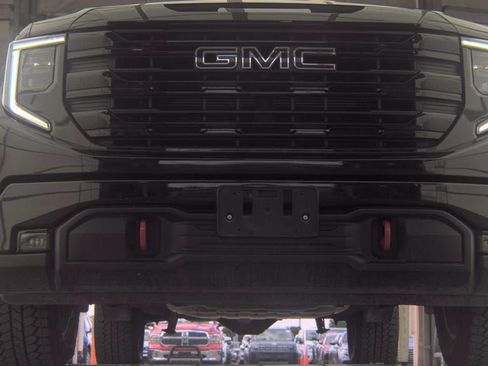 Used 2024 GMC Sierra 1500 Elevation w/ LPO, Elevation Black Package RWD image 3