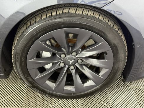 Used 2018 Tesla Model S 100D image 13