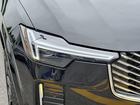 Certified 2026 Volvo XC90 B6 Plus AWD/4WD image 9