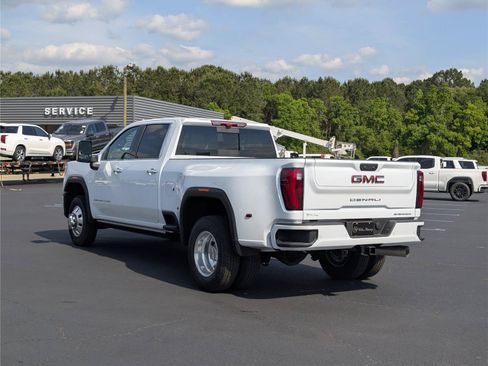 New 2026 GMC Sierra 3500 Denali w/ Denali Reserve Package AWD/4WD image 3