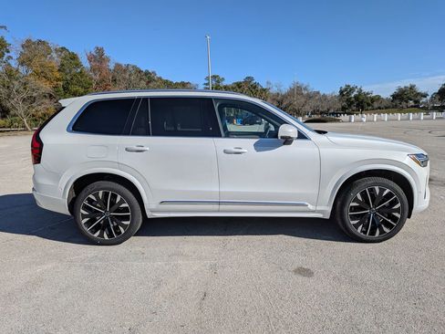 New 2026 Volvo XC90 B6 Ultra w/ Protection Package image 14